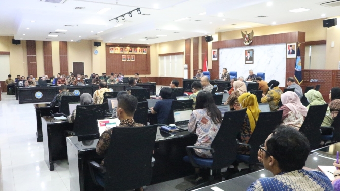 Peserta rapat jajaran Pejabat Madya dan Pratama di lingkungan BNN