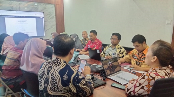 Peserta Rapat Standard Biaya dan Standard Komponen