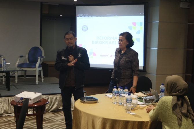 Hari kelima, Penyampaian hasil diskusi tiap-tiap kelompok